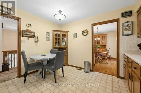 336 Manchester Road Kitchener ON N2B 1A4
