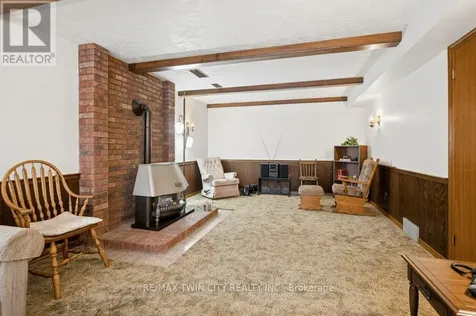 336 Manchester Road Kitchener ON N2B 1A4