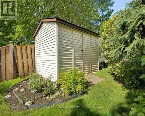 336 Manchester Road Kitchener ON N2B 1A4