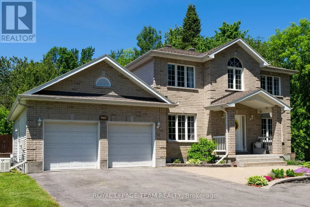 7067 Donwel Drive Ottawa ON K4P 1M7