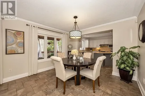 7067 Donwel Drive Ottawa ON K4P 1M7