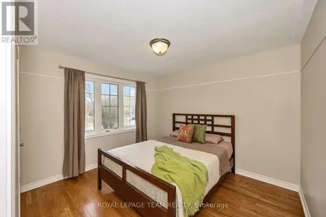 7067 Donwel Drive Ottawa ON K4P 1M7