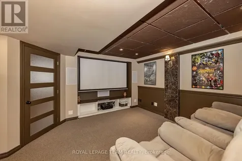 7067 Donwel Drive Ottawa ON K4P 1M7
