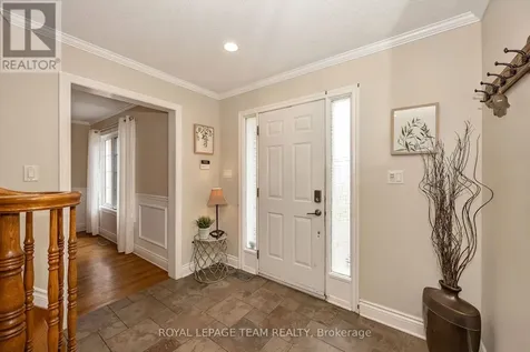 7067 Donwel Drive Ottawa ON K4P 1M7