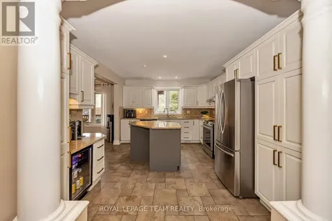 7067 Donwel Drive Ottawa ON K4P 1M7