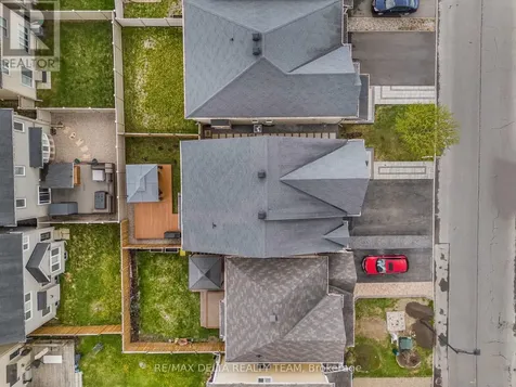 208 Serra Ridge Ottawa ON K4A 0V8