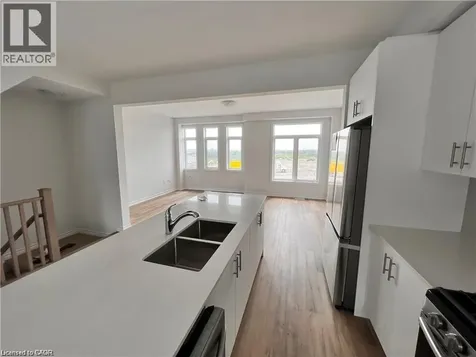 290 Equestrian Way Cambridge ON N3E 0E7