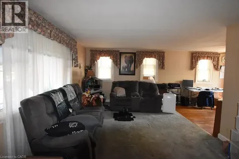 21 Nelson Street Simcoe ON N3Y 3E4