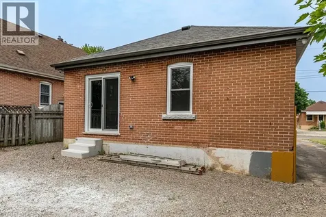 291 East 24th Street Hamilton ON L8V 2Y7