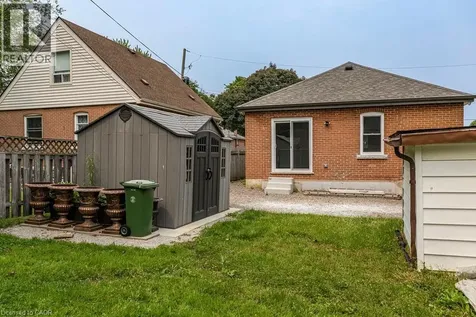291 East 24th Street Hamilton ON L8V 2Y7