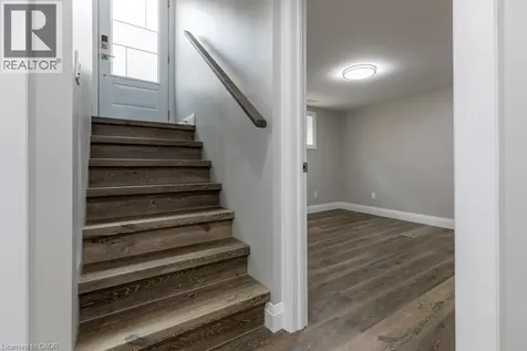 291 East 24th Street Hamilton ON L8V 2Y7