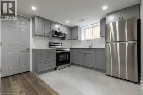 291 East 24th Street Hamilton ON L8V 2Y7