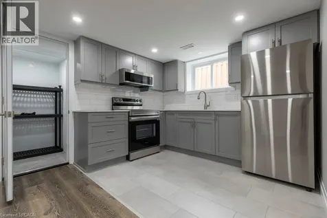 291 East 24th Street Hamilton ON L8V 2Y7