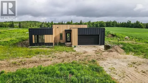 9694 6 7 Nottawasaga Sideroad Clearview ON L0M 1G0