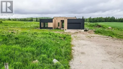 9694 6 7 Nottawasaga Sideroad Clearview ON L0M 1G0