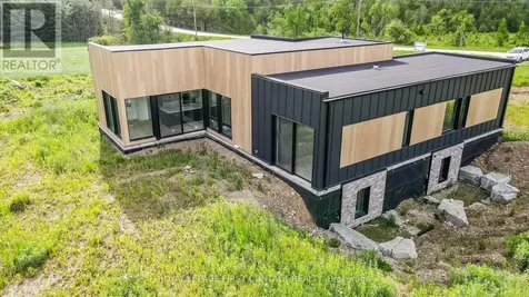 9694 6 7 Nottawasaga Sideroad Clearview ON L0M 1G0