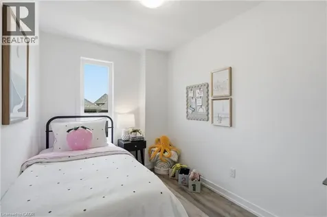 173 Burke Street Waterdown ON L8B 2A9