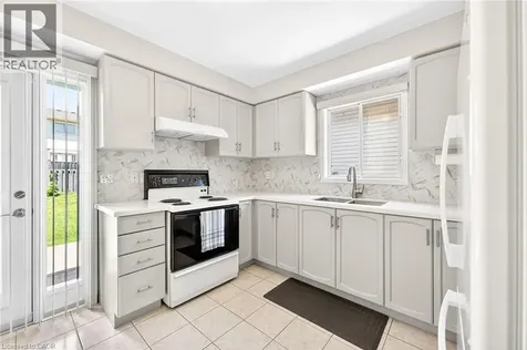 45 Ossington Drive Hamilton ON L8W 3S4