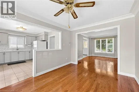45 Ossington Drive Hamilton ON L8W 3S4