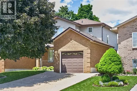 45 Ossington Drive Hamilton ON L8W 3S4