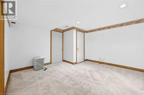 45 Ossington Drive Hamilton ON L8W 3S4