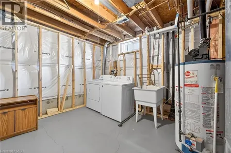 45 Ossington Drive Hamilton ON L8W 3S4