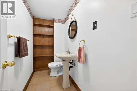 45 Ossington Drive Hamilton ON L8W 3S4