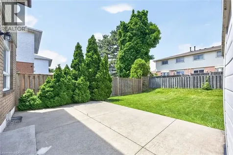 45 Ossington Drive Hamilton ON L8W 3S4