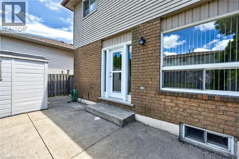 45 Ossington Drive Hamilton ON L8W 3S4