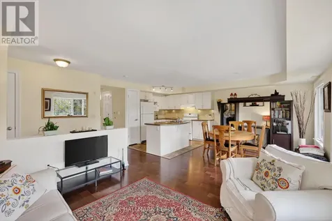 585 Stonefield Private Ottawa ON K2G 4R5