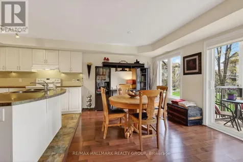 585 Stonefield Private Ottawa ON K2G 4R5