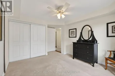 585 Stonefield Private Ottawa ON K2G 4R5