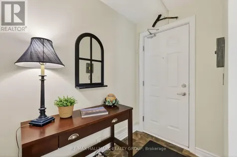 585 Stonefield Private Ottawa ON K2G 4R5