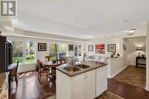 585 Stonefield Private Ottawa ON K2G 4R5