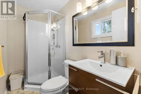1090 Chablis Parkway Ottawa ON K1C 2T5