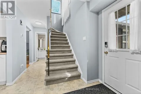 1090 Chablis Parkway Ottawa ON K1C 2T5