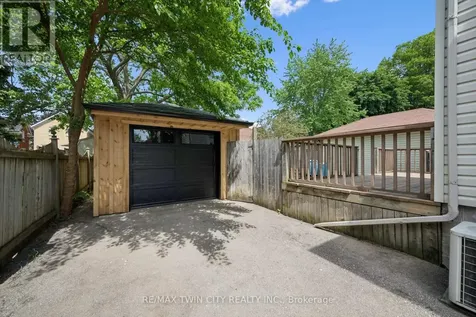 38 Stirling Avenue North Kitchener ON N2H 3G5