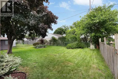 3680 Roxborough Boulevard Windsor ON N9E 3A2