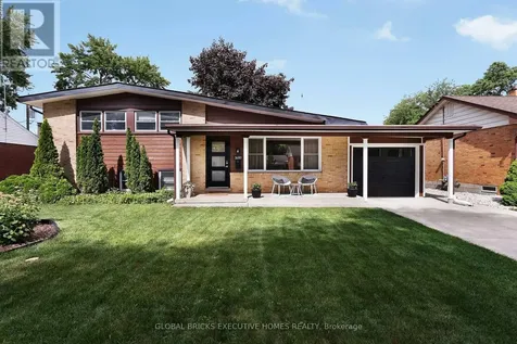 3680 Roxborough Boulevard Windsor ON N9E 3A2