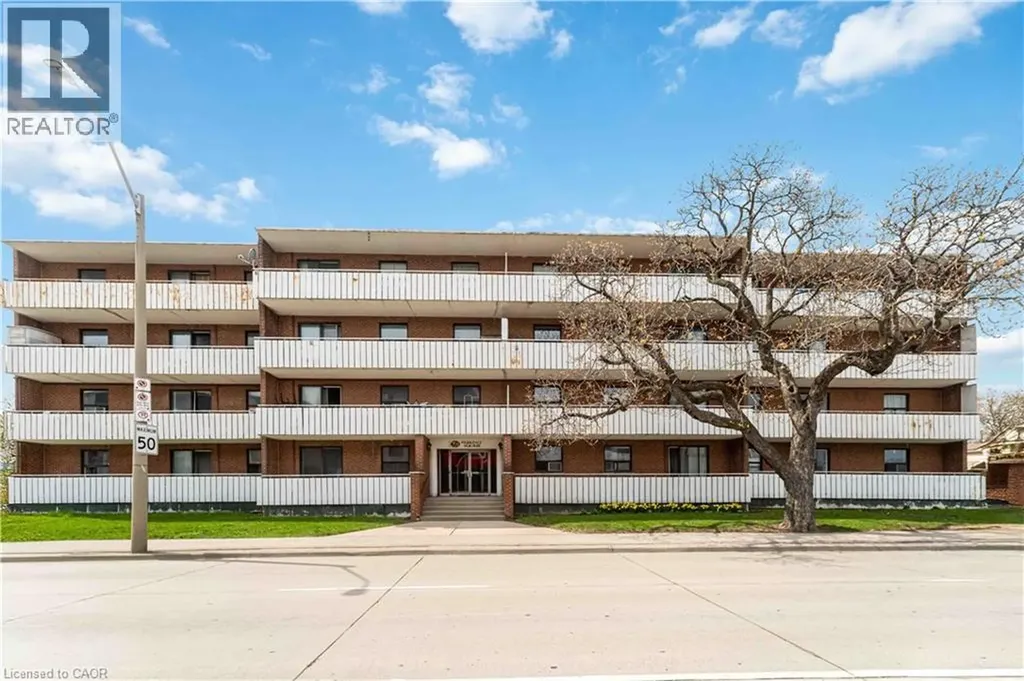 269 Parkdale Avenue North Hamilton ON L8H 5X6