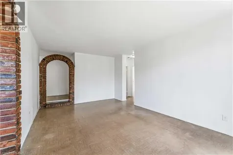 269 Parkdale Avenue North Hamilton ON L8H 5X6