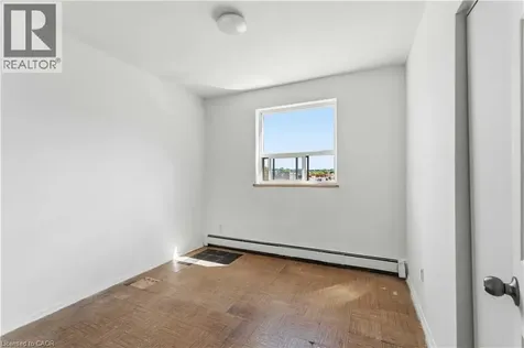 269 Parkdale Avenue North Hamilton ON L8H 5X6