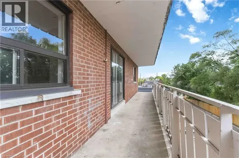 269 Parkdale Avenue North Hamilton ON L8H 5X6