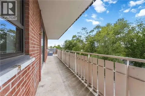 269 Parkdale Avenue North Hamilton ON L8H 5X6