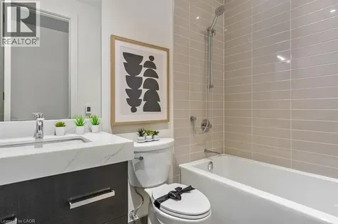 123 Maurice Drive Oakville ON L6K 2W6