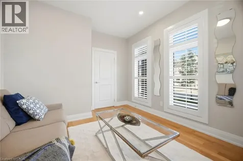 127 Monarch Woods Drive Kitchener ON N2P 2Y9
