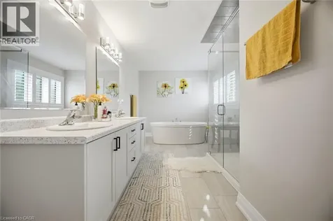 127 Monarch Woods Drive Kitchener ON N2P 2Y9
