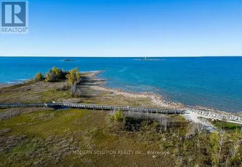 307 Mariners Way Collingwood ON L9Y 5C7