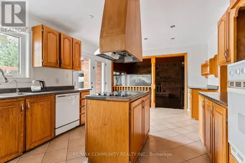 2086 Solina Road Clarington ON L1C 6Z1