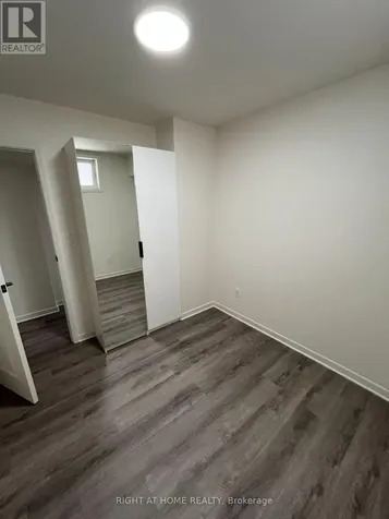 1258 Broadview Avenue Toronto (broadview North) ON M4K 2T4